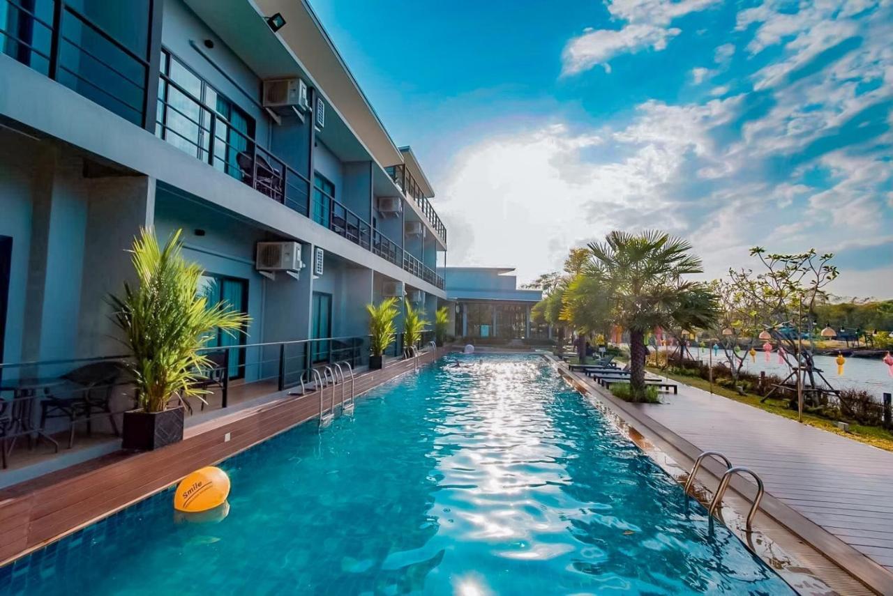 Phuengluang Riverside Hotel Chanthaburi Dış mekan fotoğraf