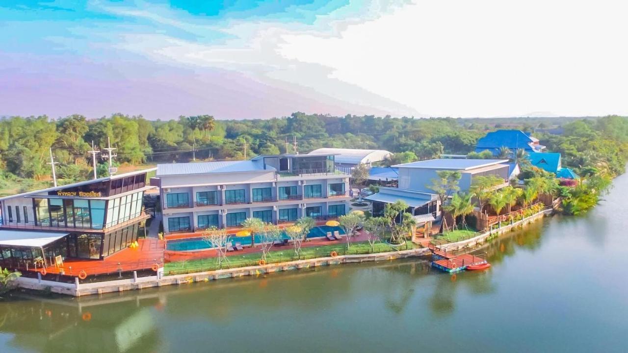 Phuengluang Riverside Hotel Chanthaburi Dış mekan fotoğraf