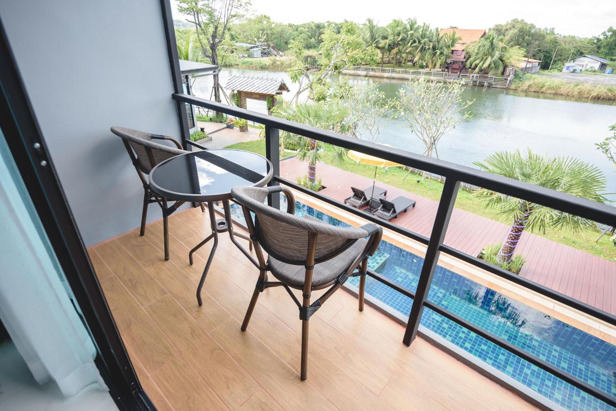 Phuengluang Riverside Hotel Chanthaburi Dış mekan fotoğraf